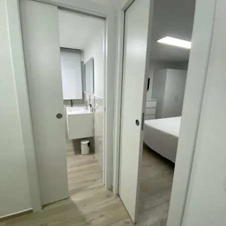 Bellissimo Piano Terra Con Ingresso Indipendente E Parcheggio Privato ليدو دي كامايوري