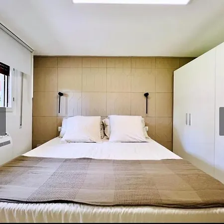 Holiday home Bellissimo Piano Terra Con Ingresso Indipendente E Parcheggio Privato