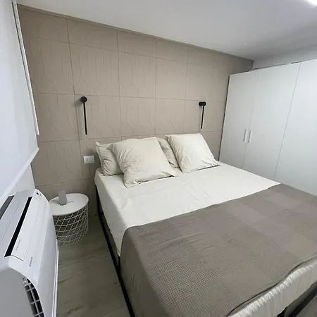 Bellissimo Piano Terra Con Ingresso Indipendente E Parcheggio Privato Lido di Camaiore